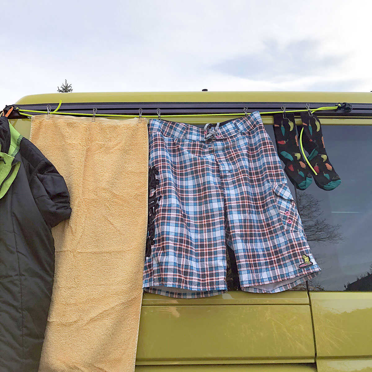 Die kleinste VW California Wäscheleine? 2x Kederstein G.Windig